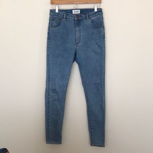 Rollas jeans in east coast ankle high rise size 31